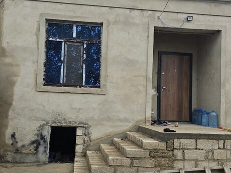 Binədə 4 otaqlı həyət evi satılır, 220 m², 60 000 AZN, şəkil 2 / 12
