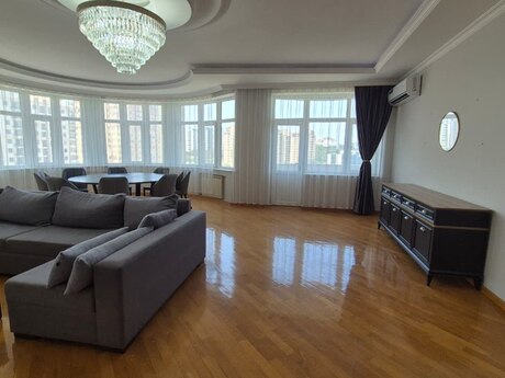 3 otaqlı mənzil, 170 m², Təbriz küçəsi, 1 500 AZN