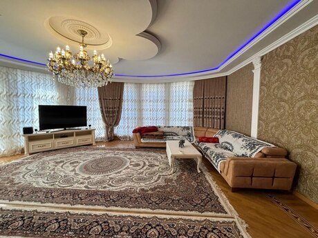 Şah İsmayıl Xətaidə 3 otaqlı yeni tikili mənzil kirayə verilir, 170 m², 1 600 AZN/ay, şəkil 2 / 12