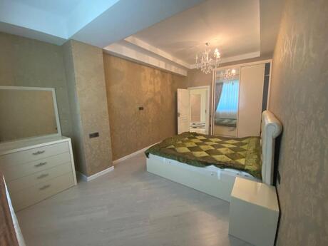 3-room new-build apartment for rent in Gənclik, 134 m², 1 390 AZN/mo, photo 2 / 12