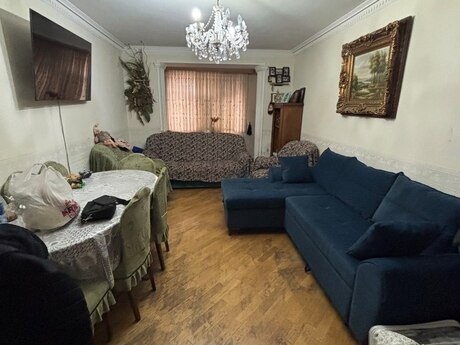 Nəriman Nərimanovda 3 otaqlı köhnə tikili mənzil kirayə verilir, 85 m², 800 AZN/ay, şəkil 2 / 12