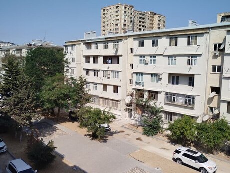 3 otaq · 90 m² · 4/5 mərtəbə, Xalqlar Dostluğu