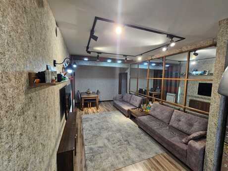 İnşaatçılarda 3 otaqlı yeni tikili mənzil kirayə verilir, 85 m², 800 AZN/ay, şəkil 2 / 9