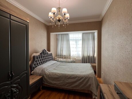 Qurtuluş 93 kompleksində 2 otaqlı yeni tikili mənzil satılır, 73 m², 79 000 AZN, şəkil 5 / 10