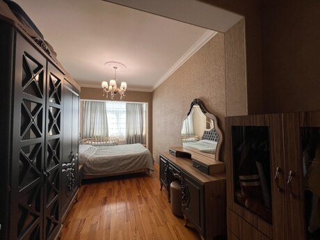 Qurtuluş 93 kompleksində 2 otaqlı yeni tikili mənzil satılır, 73 m², 79 000 AZN, şəkil 4 / 10