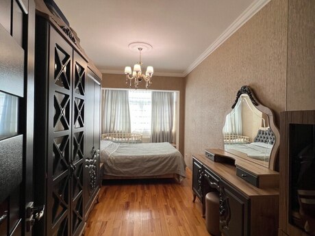Qurtuluş 93 kompleksində 2 otaqlı yeni tikili mənzil satılır, 73 m², 79 000 AZN, şəkil 3 / 10