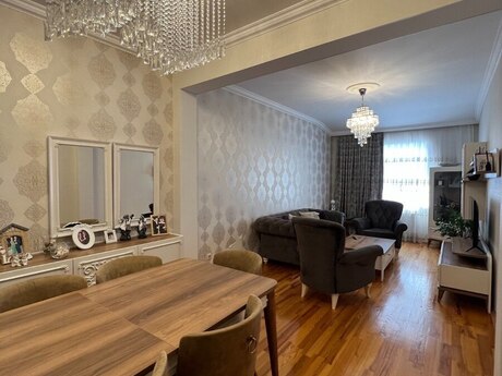 Qurtuluş 93 kompleksində 2 otaqlı yeni tikili mənzil satılır, 73 m², 79 000 AZN, şəkil 2 / 10