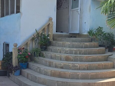 2 otaqlı ev, 65 m², Maştağa, 300 AZN