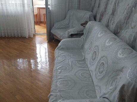 Memar Əcəmidə 3 otaqlı yeni tikili mənzil kirayə verilir, 120 m², 800 AZN/ay, şəkil 2 / 9