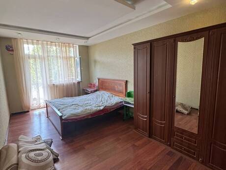 Bakıxanovda 3 otaqlı köhnə tikili mənzil satılır, 85 m², 193 000 AZN, şəkil 3 / 12