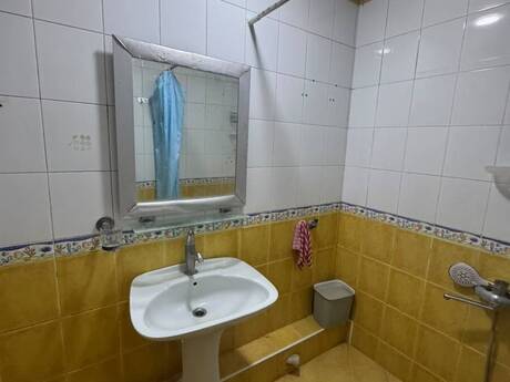 Bakıxanovda 3 otaqlı köhnə tikili mənzil satılır, 85 m², 193 000 AZN, şəkil 5 / 12