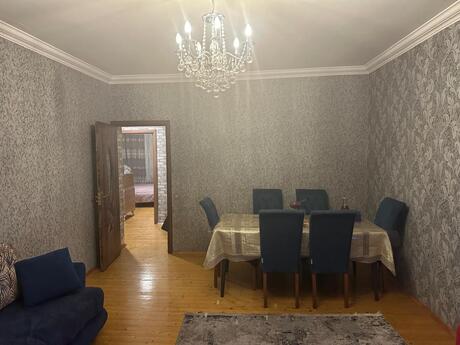 Bakıxanovda 2 otaqlı köhnə tikili mənzil satılır, 60 m², 160 000 AZN, şəkil 3 / 12