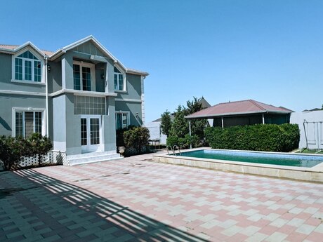 Mərdəkanda 2 otaqlı həyət evi kirayə verilir, 100 m², 750 AZN/ay, şəkil 2 / 12