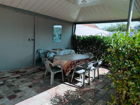 Mərdəkanda 2 otaqlı həyət evi kirayə verilir, 100 m², 750 AZN/ay, şəkil 4 / 12