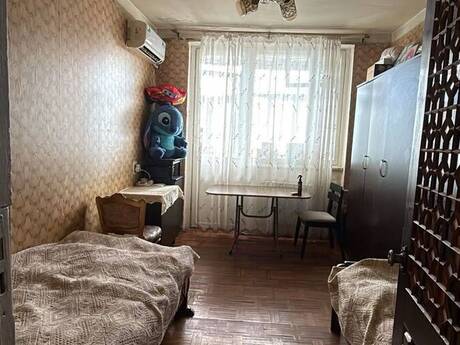 Qaraçuxurda 4 otaqlı köhnə tikili mənzil satılır, 100 m², 175 000 AZN, şəkil 2 / 8