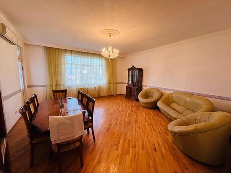 3 otaq · 150 m² · 16/17 mərtəbə, 20 Yanvar