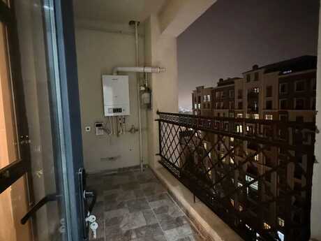 2-room new-build apartment for sale in Qara Qarayev, 92 m², 300 000 AZN, photo 2 / 12