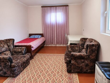 Masazırda 1 otaqlı həyət evi kirayə verilir, 20 m², 180 AZN/ay, şəkil 2 / 3