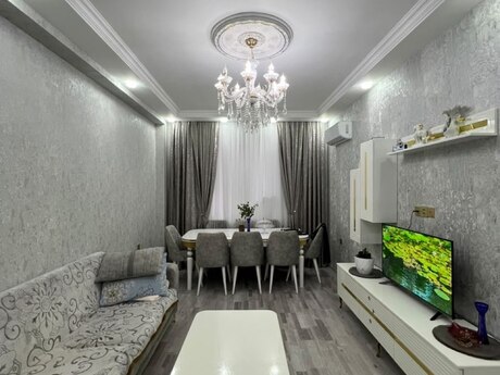 2 otaq · 72 m² · 5/10 mərtəbə, Yeni Bakı