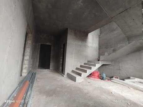 Əhmədlidə 5 otaqlı həyət evi satılır, 230 m², 195 000 AZN, şəkil 5 / 12