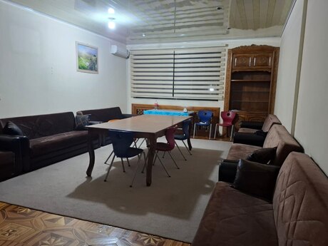 Nəsimidə 12 otaqlı həyət evi kirayə verilir, 700 m², 330 AZN/ay, şəkil 3 / 12