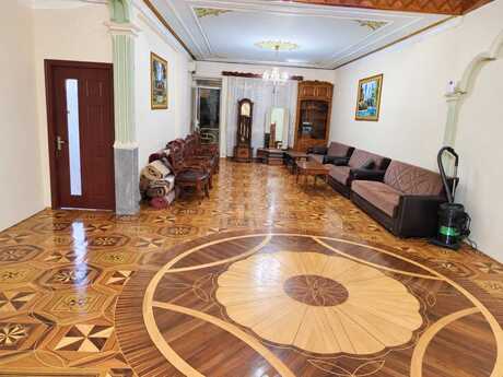 Nəsimidə 12 otaqlı həyət evi kirayə verilir, 700 m², 330 AZN/ay, şəkil 2 / 12