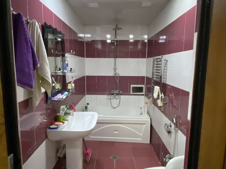 Bakıxanovda 3 otaqlı yeni tikili mənzil kirayə verilir, 90 m², 599 AZN/ay, şəkil 3 / 10