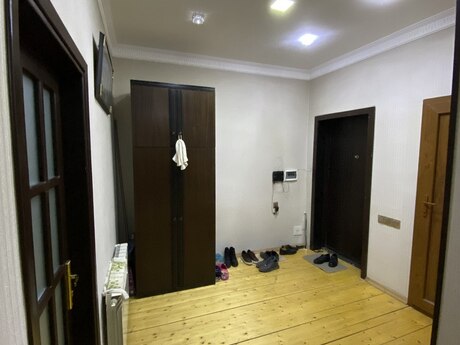 3 otaq · 90 m²