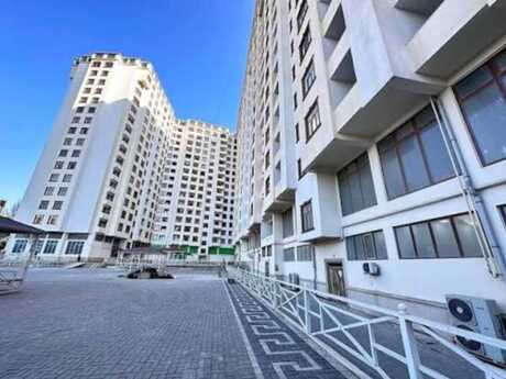2-room new-build apartment for sale in Əhmədli, 82 m², 205 000 AZN, photo 2 / 4