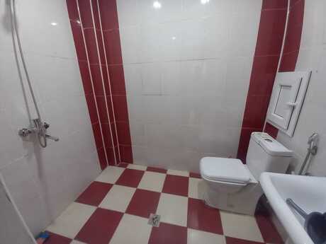 Yeni Bakı kompleksində 1 otaqlı yeni tikili mənzil kirayə verilir, 43 m², 300 AZN/ay, şəkil 4 / 7