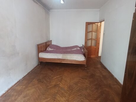 Сдаётся 2-комнатная квартира в старом фонде, Gənclik, 65 м², 520 AZN/мес, фото 4 / 10