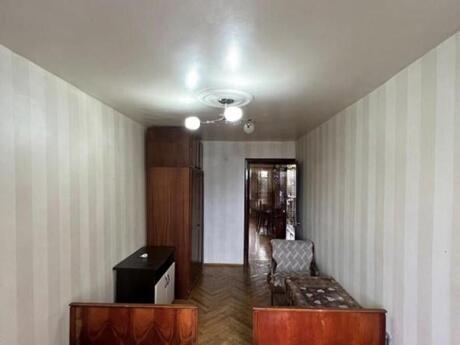 3-room old-build apartment for sale in İnşaatçılar, 75 m², 215 000 AZN, photo 4 / 7