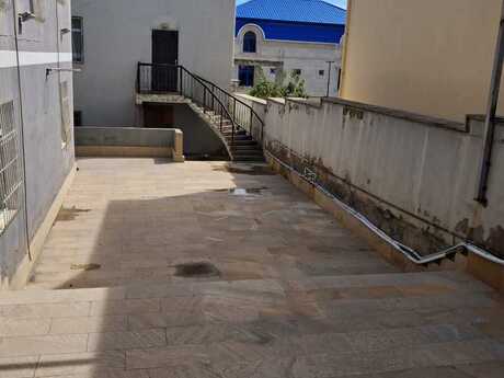Badamdarda 4 otaqlı həyət evi kirayə verilir, 200 m², 1 300 AZN/ay, şəkil 3 / 12