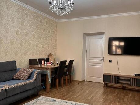 Bakıxanovda 4 otaqlı köhnə tikili mənzil satılır, 100 m², 260 000 AZN, şəkil 3 / 12