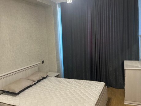 Əhmədlidə 2 otaqlı yeni tikili mənzil kirayə verilir, 80 m², 700 AZN/ay, şəkil 3 / 8