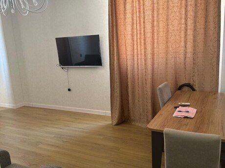 Əhmədlidə 2 otaqlı yeni tikili mənzil kirayə verilir, 80 m², 700 AZN/ay, şəkil 5 / 8