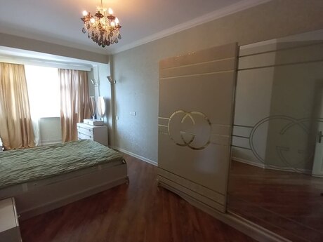 8-ci mikrorayonda 2 otaqlı yeni tikili mənzil kirayə verilir, 60 m², 700 AZN/ay, şəkil 5 / 10
