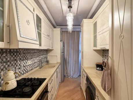 Yeni Yasamalda 4 otaqlı yeni tikili mənzil satılır, 107 m², 250 000 AZN, şəkil 5 / 9