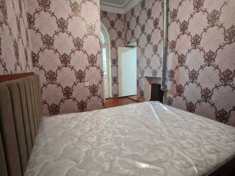 2-room old-build apartment for rent in Nərimanov, 45 m², 500 AZN/mo, photo 5 / 12