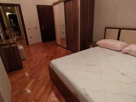 28 Mayda 4 otaqlı yeni tikili mənzil kirayə verilir, 221 m², 1 700 AZN/ay, şəkil 5 / 12