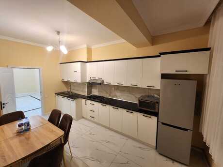Koroğluda 2 otaqlı yeni tikili mənzil kirayə verilir, 104 m², 1 150 AZN/ay, şəkil 5 / 12