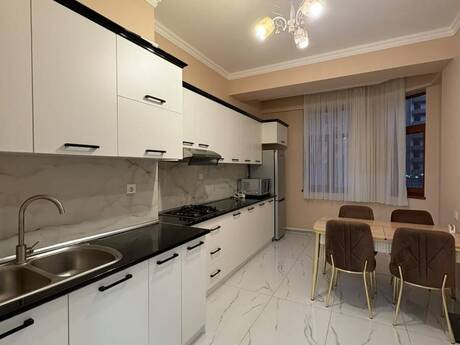 Koroğluda 2 otaqlı yeni tikili mənzil kirayə verilir, 104 m², 1 150 AZN/ay, şəkil 4 / 12
