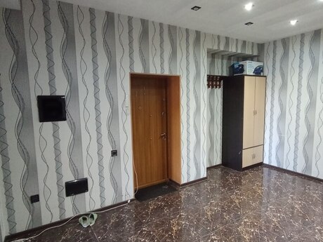 Əhmədlidə 3 otaqlı yeni tikili mənzil kirayə verilir, 130 m², 750 AZN/ay, şəkil 2 / 12