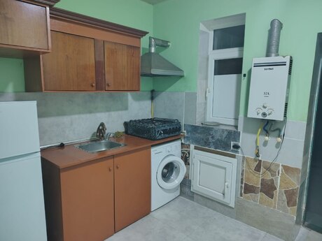 Сдаётся 2-комнатный дом, Həzi Aslanov, 50 м², 360 AZN/мес, фото 4 / 10