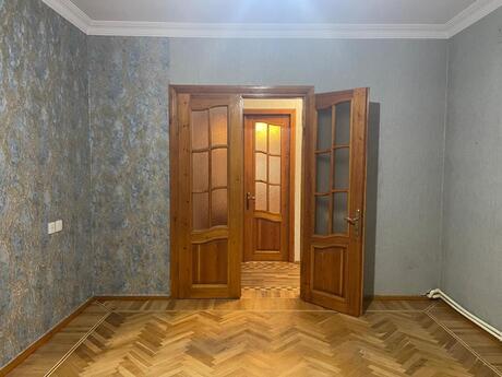 Nərimanovda 4 otaqlı köhnə tikili mənzil kirayə verilir, 90 m², 700 AZN/ay, şəkil 4 / 12