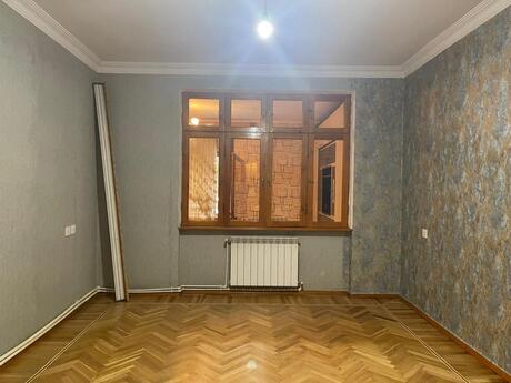 Nərimanovda 4 otaqlı köhnə tikili mənzil kirayə verilir, 90 m², 700 AZN/ay, şəkil 3 / 12