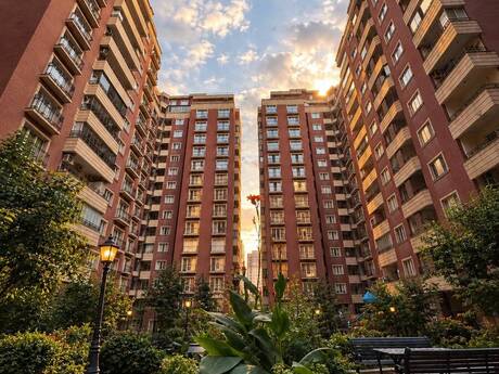 4 otaq · 195 m² · 5/17 mərtəbə, Rəşid Behbudov küçəsi