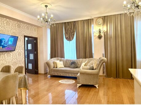 3 otaq · 70 m² · 3/16 mərtəbə, Kristal Abşeron Biləcəri