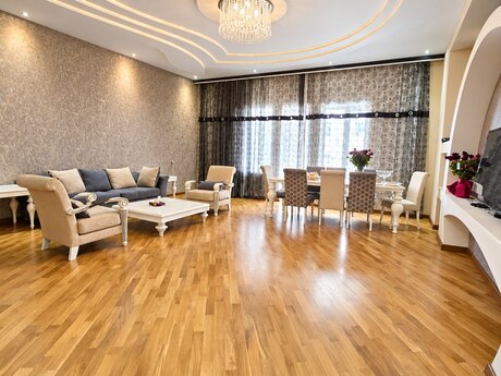 8 Noyabrda 3 otaqlı yeni tikili mənzil satılır, 165 m², 420 000 AZN, şəkil 2 / 12