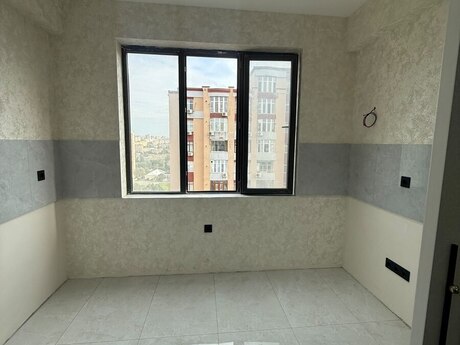 Neftçilərdə 3 otaqlı yeni tikili mənzil satılır, 85 m², 244 000 AZN, şəkil 3 / 12